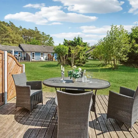 Lägenhet 2 Bedroom Lovely In Neksø