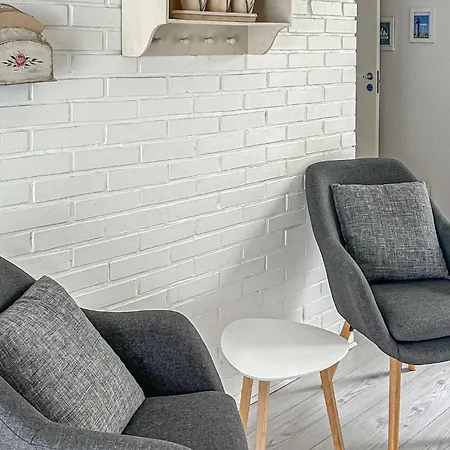 2 Bedroom Lovely In Apartament